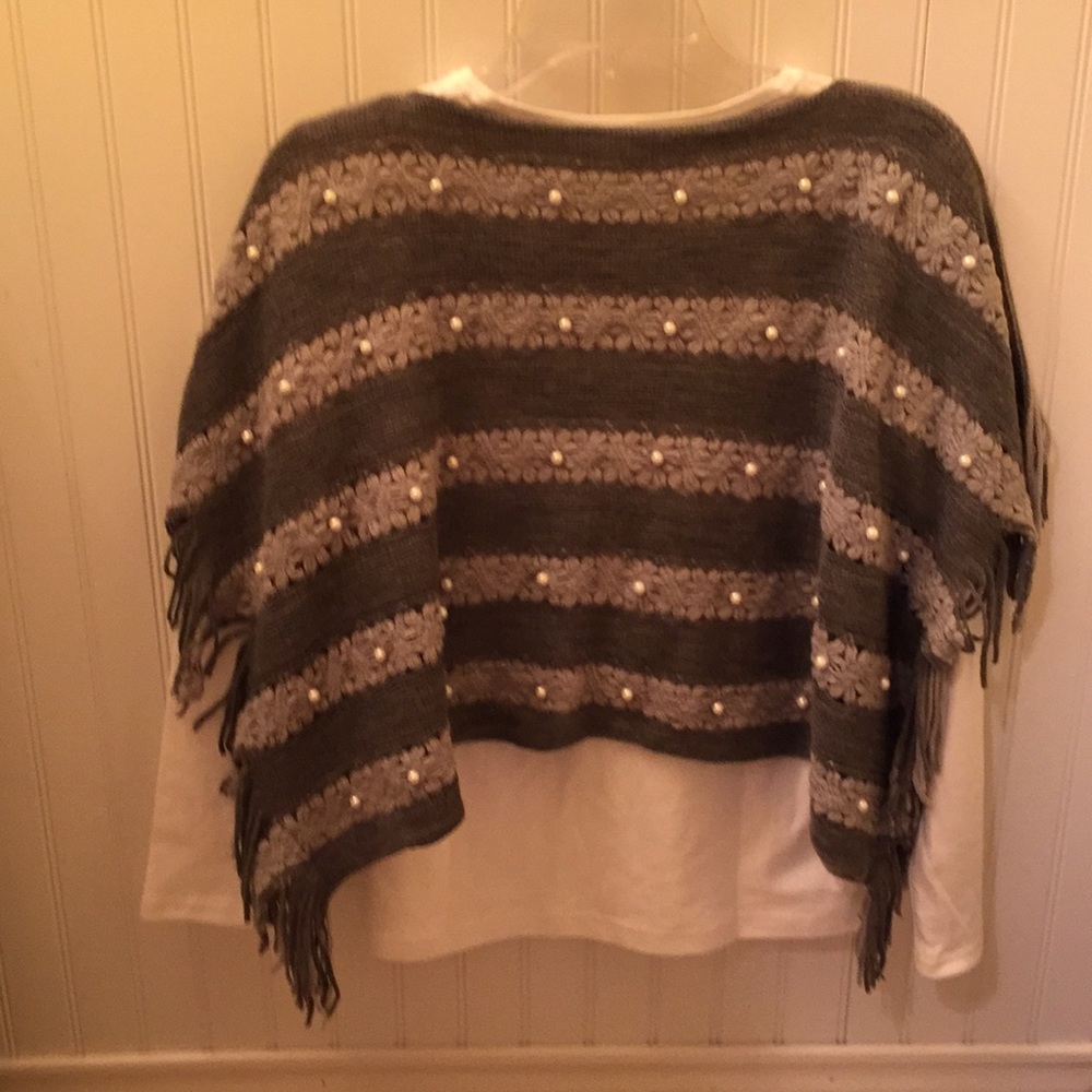 Beautiful sweater ! - Picture 4 of 7